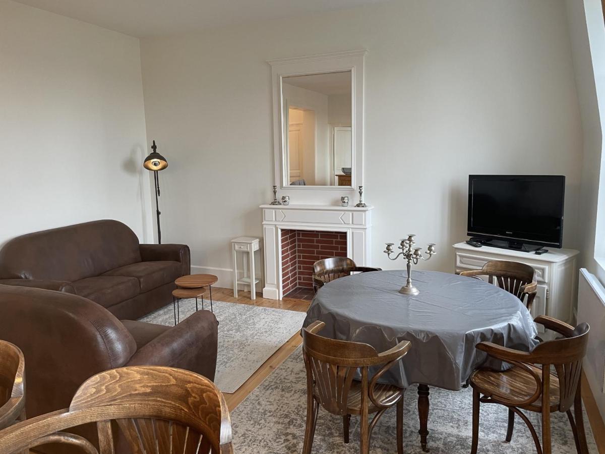 Le Royal XIX Vue Mer Dinard Exterior foto